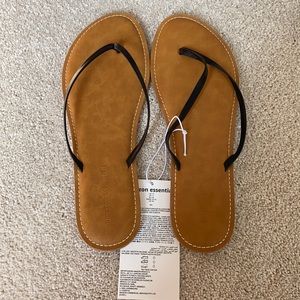 Size 13 Women’s Black Sandals